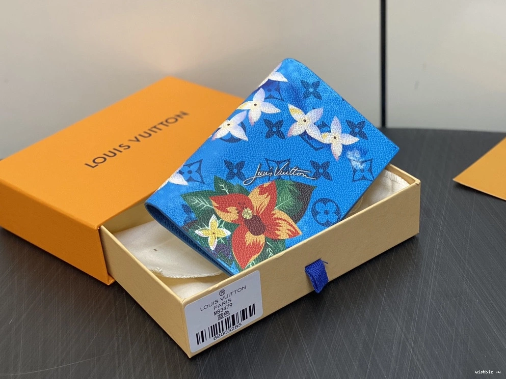 WIS PASSPORT Louis Vuitton COVER-10*14*2.5CM 0910
